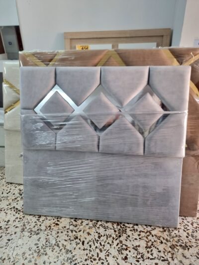 Cabecero Geo Gris Perla -Plata (135cm)