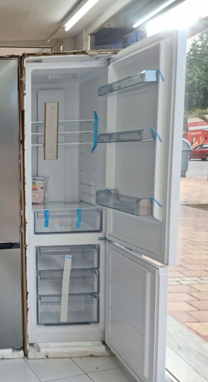 Frigorífico Combi Blanco Telefac 326L. - Imagen 3
