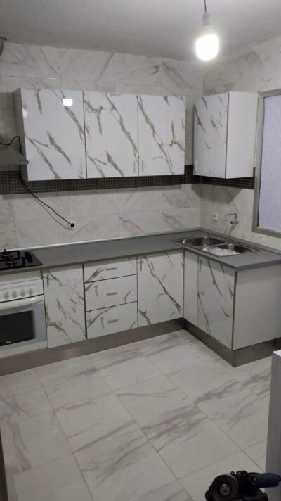 Cocina Color Mármol Blanco.