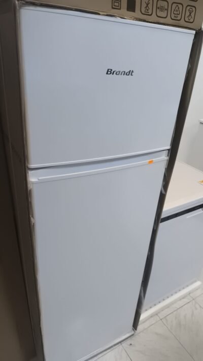 Frigorífico BRANDT 235L.