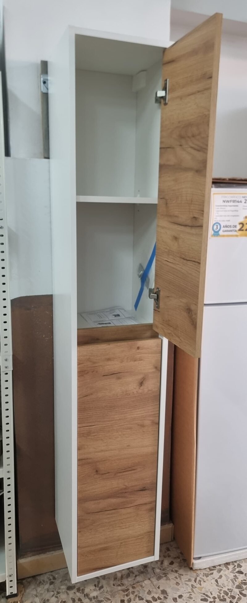Estantería suspendida. Mod Cando - Imagen 7
