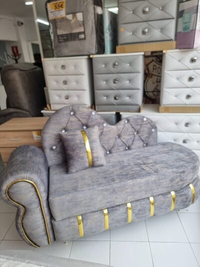 Pie de cama. Medina GD