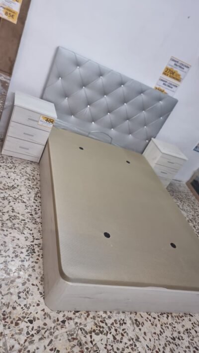 Dormitorio con armario. Artico M3