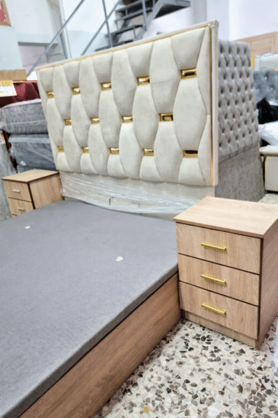 Dormitorio con armario. Cambria M2