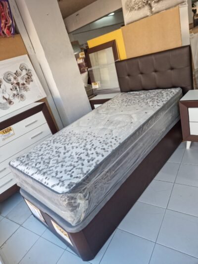 Dormitorio Individual. D02 Wengué